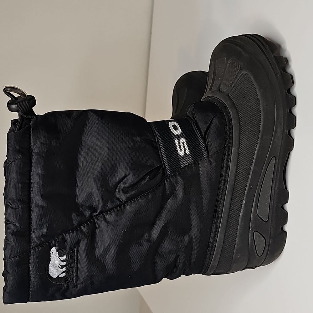 Sorel Childrens Cub‎ black snow boots.  Size 1